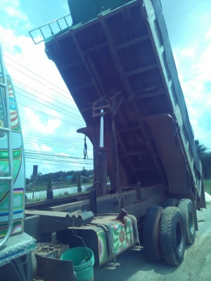 ขายISUZU Rocky 210 วาง6HE-9 260hโบอินเตอร์ มีระบบลาก สภาพสวยพร้อมใช้ ราคาต่อองได้ ติดต่อได้ที่คุณ อ๊อฟ พิจิตร 086-737-9991