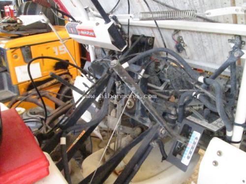 hot!!รถปลูกข้าวดำนาแบบนั่งขับYANMAR  RR40 รหัสสินค้า :	14001924 หรือเพิ่มเติมได้ที่www.nihonmono.com