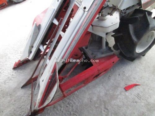 รถเกี่ยวข้าวเดินตาม ราคาประหยัด!!! MITSUBISHI MB60 รหัสสินค้า :	14001921 เพิ่มเติมได้ที่www.nihonmono.com