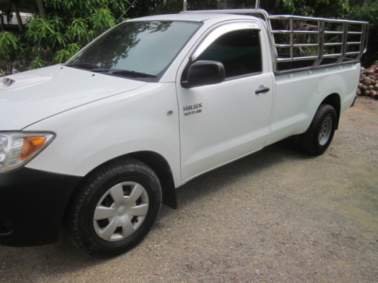 ขายวีโก้ตอนเดียว  เครื่อง 3.0  สภาพสวย คัชชีสวยจัด