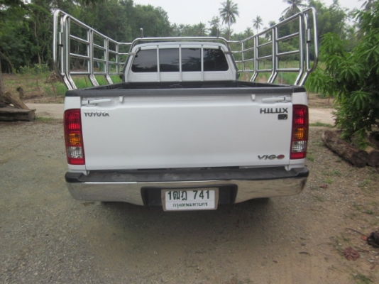 ขายวีโก้ตอนเดียว  เครื่อง 3.0  สภาพสวย คัชชีสวยจัด