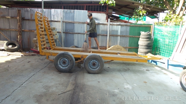 ขายเทนเลอร์ มือสองพร้อมใช้ครับ ขายเทนเลอร์ มือสองพร้อมใช้ครับ