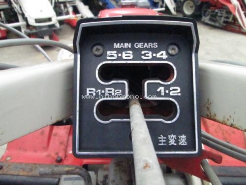 รถพรวนดินเดินตาม!!สภาพสวย เเรงไม่ตก 	MITSUBISHI MS710 รหัสสินค้า :	14001912 เพิ่มเติมได้ที่www.nihonmono.com