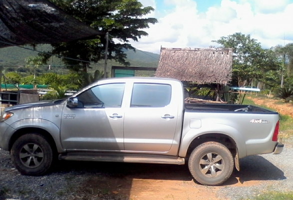 ขายรถโตโยต้าวีโก้ 4 ประตู เบนซิล 2.7 VVT-i Auto 4WD + LPG