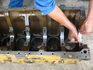 รับซ่อม รถขุด รถตัก รถบด รถปูยาง รถดันดิน รถเครน และเครื่องจักรในงานก่อสร้างทุกประเภท  -ซ่อมเครื่องยนตร์ ตัวเดิน ช่วงล่าง  -ซ่อมเกียร์ เบรค ทอล์ค -ทำสี  -ระบบไฟฟ้า   สอบถามรายละเอียดเพิ่มเติมได้ที่ 091 695-6445 หรือ 02 441-2578-83