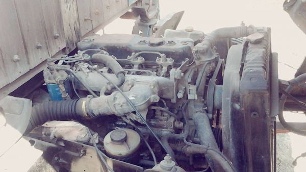 ขายด่วนๆ 6 ล้อNPR เจ้าของขายเองราคาคุยกันได้ รถอยู่ไทรน้อย นนทบุรี