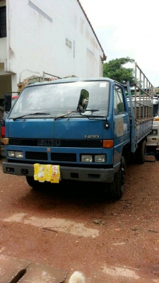 ขายด่วนๆ 6 ล้อNPR เจ้าของขายเองราคาคุยกันได้ รถอยู่ไทรน้อย นนทบุรี