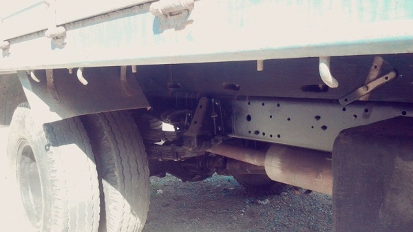 ขายด่วนๆ 6 ล้อNPR เจ้าของขายเองราคาคุยกันได้ รถอยู่ไทรน้อย นนทบุรี