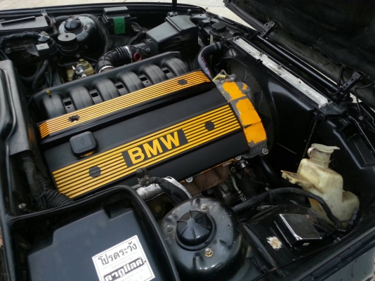 ขายรถ BMW E34 ปี 95 สภาพชนหน้าซ้าย  พร้อมทะเบียนสวย 5333