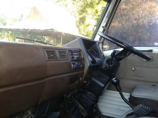 HINO KM777 เครื่องWO4D 117แรงม้า ดั้มต่อใหม่ Fหน้าหลัง สภาพสวย ภาษีเต็ม