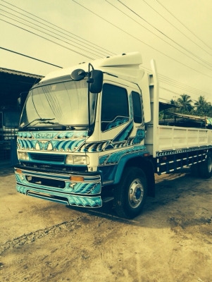 ISUZU ปี 53 เครื่อง 220 แรงม้า ยาว 7.70 เมตร รถสวย ราคาต่อรองได้
