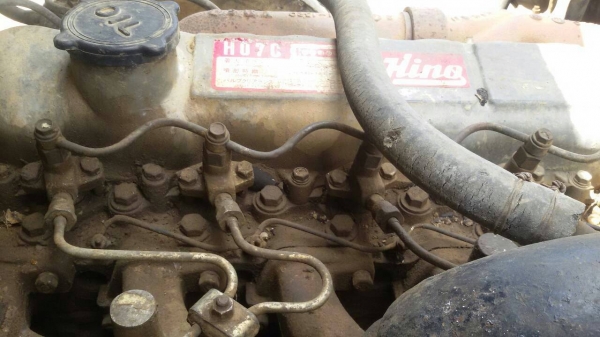 สิบล้อ isuzu 2 เพลา เครื่อง HO7C  เกียร์ HO สโลอินเตอร์ ช่วงล่าง ZM  พวงมาลัยเพาเวอร์ เบรกจิฟฟี่