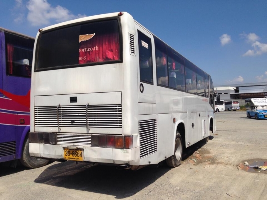 เเอร์9.50เมตรแหนบผสมถุงลมแอร์ไฟฟ้าราคา350000ลดให้เหลือ310000เหม่าหมด11คันราคาเหมาคันลัะ260000บาทครับ้