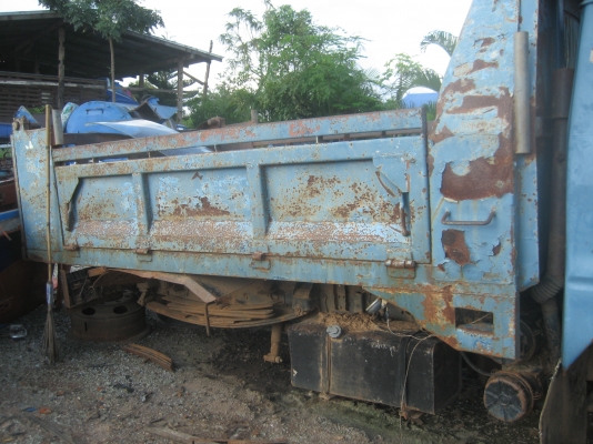 อีชูชุ  ดัมพ์    110 แรง  160,000 บาท