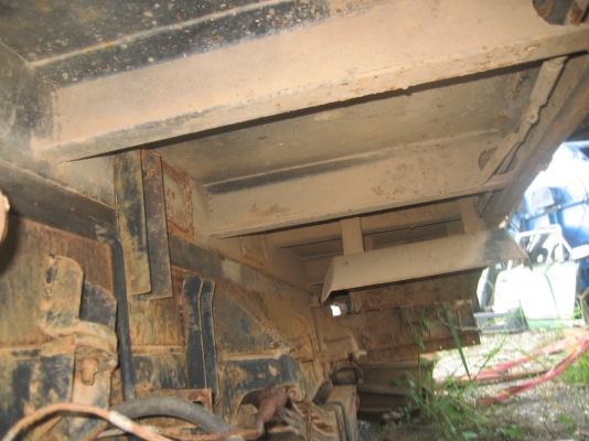 อีชูชุ  ดัมพ์    110 แรง  160,000 บาท