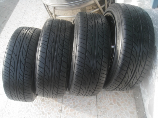 ขายล้อแม็ก wald 17"x7.5" หน้า et42 หลัง et40 สนใจติดต่อเล็กคลองสามครับ 081-3747940