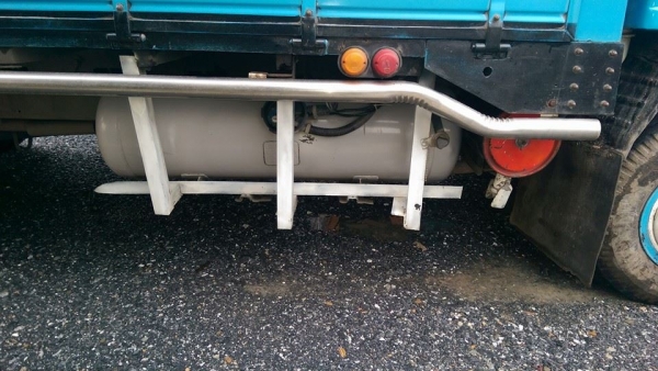 ขาย 6 ล้อ KS 31 สองแถว กระบะยาว 5 เมตร เครื่องดีเซล 135 แรงติดแก็ส LPG ขาย 6 ล้อ KS 31 สองแถว กระบะยาว 5 เมตร เครื่องดีเซล 135 แรงติดแก็ส LPG