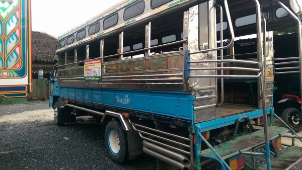 ขาย 6 ล้อ KS 31 สองแถว กระบะยาว 5 เมตร เครื่องดีเซล 135 แรงติดแก็ส LPG ขาย 6 ล้อ KS 31 สองแถว กระบะยาว 5 เมตร เครื่องดีเซล 135 แรงติดแก็ส LPG