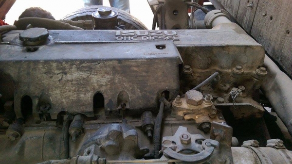 ขาย 6 ล้อ KS 31 สองแถว กระบะยาว 5 เมตร เครื่องดีเซล 135 แรงติดแก็ส LPG ขาย 6 ล้อ KS 31 สองแถว กระบะยาว 5 เมตร เครื่องดีเซล 135 แรงติดแก็ส LPG