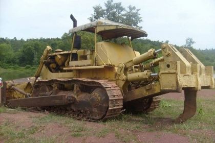 ขายแทรกเตอร์ D8 สภาพสวยพร้อมใช้ ราคาต่อรองได้ ติดต่อได้ที่คุณ อ๊อฟ พิจิตร 086-737-9991