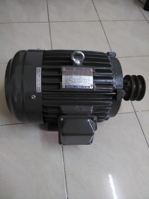 ขายมอเตอร์ teco 5 แรง ไฟ 220/380 โวล์