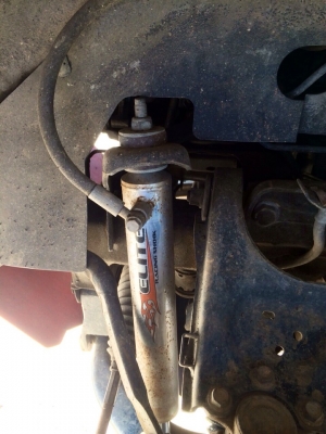 ขายด่วนคับ ISUZU DMAX CAB 4 เครื่อง 3000 ไดเร็กเทอร์โบ 4X4 ปี 2003 เกียร์ธรรมดา