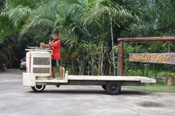 ขายรถKAWASAKI สตาร์ทไฟฟ้า.บรรทุกสินค้าการเกษตร&amp;ก่อสร้าง สภาพสวยเดิมจากญี่ปุ่นยังไม่เคยใช้งานในไทย 45,000บาท!!