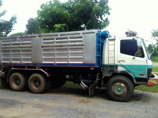 ขายรถ 10 ล้อ กระบะดั๊ม MITSUBISHI รุ่น FUSO FN527 10SPEED