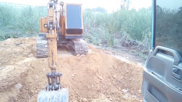 ขายด่วนรถแบ็คโฮโคมัตสุ PC100