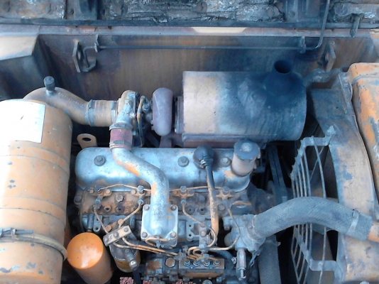 ขายด่วนรถแบ็คโฮโคมัตสุ PC100 ขายด่วนรถแบ็คโฮโคมัตสุ PC100