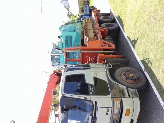 ขายรถบรรทุกติดเครนพร้อมรถแบคโฮ