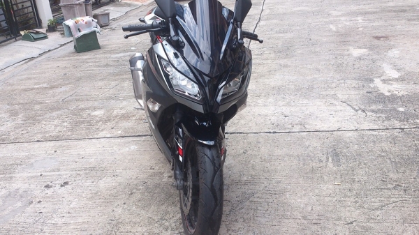 NINJA 250 2013 107000 วิ่ง หมื่นเก้า มีรอยแปะมา