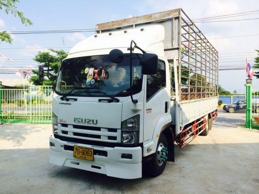 ขายครับ6ล้อFRR210HPปี54ยาว6.50เมตร ขายครับ6ล้อFRR210HPปี54ยาว6.50เมตร