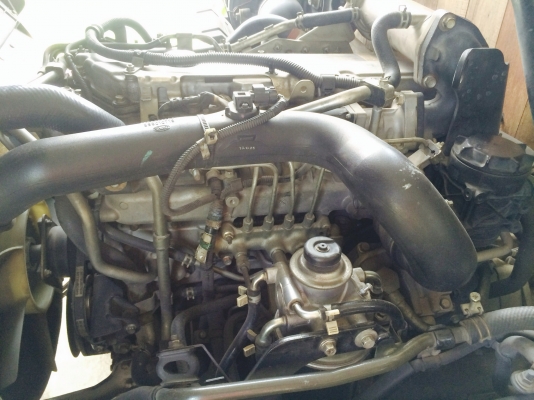 ขายครับ6ล้อFRR210HPปี54ยาว6.50เมตร ขายครับ6ล้อFRR210HPปี54ยาว6.50เมตร