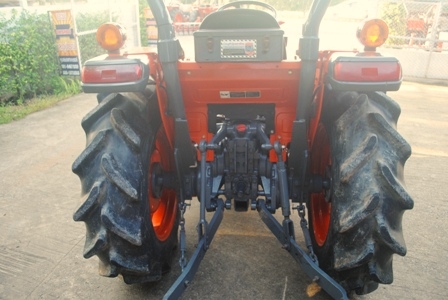 ขายรถไถ Kubota L 3608 (4WD) พร้อมดันหน้าและผานหลังตราช้าง ขายรถไถ Kubota L 3608 (4WD) พร้อมดันหน้าและผานหลังตราช้าง