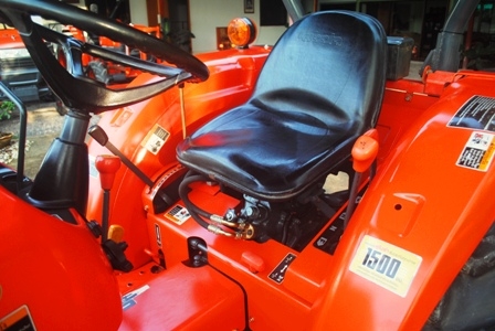 ขายรถไถ Kubota L 3608 (4WD) พร้อมดันหน้าและผานหลังตราช้าง ขายรถไถ Kubota L 3608 (4WD) พร้อมดันหน้าและผานหลังตราช้าง