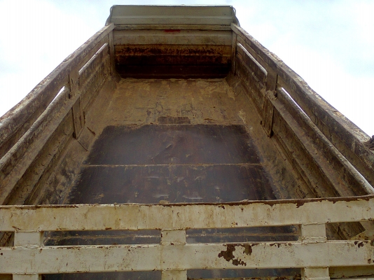 MITSUBISHI M6 260 แรงม้า 10 ล้อ 2 เพลาดัมพ์ ปี 50