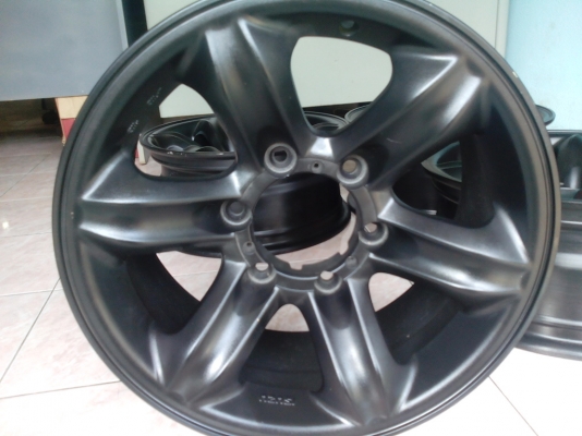 ขายเล็บเหยี่ยวแท้ๆสวยๆครับ