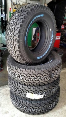 ขายถูกๆ ยางBF T/A KO 265/75R16 ราคาเส้นละ 8,700 บาท สนใจติดต่อ 089-6669061