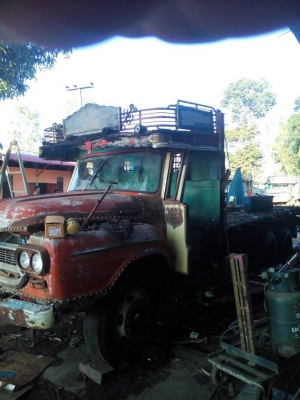 ขายสิบล้อหัวยาวหัวคัชซี เครื่องดี คัชซีดี คัชซีสวย มีเอกสารเล่มทะเบียนพร้อมโอน สนใจโทร090-8588220คุณนะ ID:narong498 หรือwww.truck.in.th/498