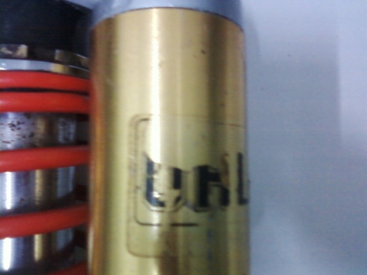 ขาย โช๊คสำหรับใส่ บิ๊กไบค์ Bigbike  OHlins สินค้ามือสองสภาพใช้ได้มี 1 คู่ ราคา 1200 บาท