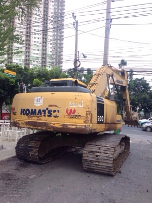 Komatsu PC200-7 ไมล์ ชม.9,000 สภาพสวยค่ะ