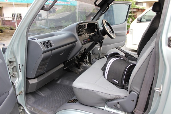 ★★★ รถตู้หลังสูงสภาพสวย. ไม่ผิดหวังแน่นอน ★★★