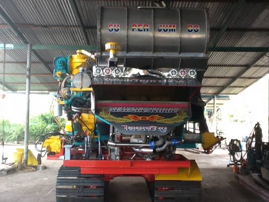 ขายรถเกี่ยวข้าวไทยเจริญ