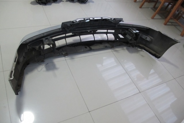 ขายกันชนหน้า ฮอนด้า พลรลูด สภาพสวยๆ