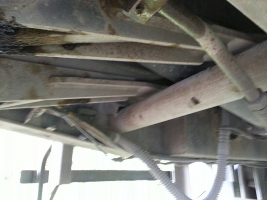 รถฮีโน่ 10  ล้อดั้ม 320 แรงม้า. ปี 50  ( ขายแม่ , ลูก )   สนใตติดต่อ 081 - 6079515