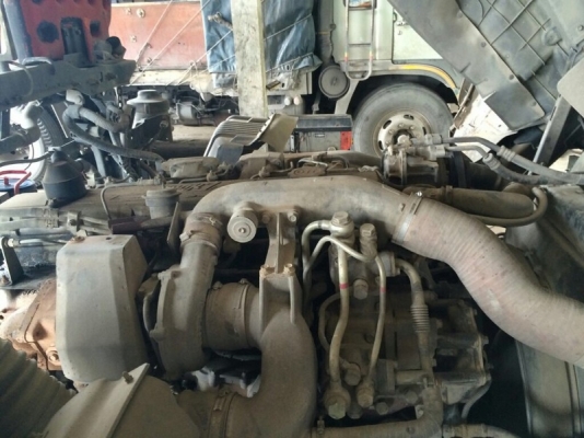 รถฮีโน่ 10  ล้อดั้ม 320 แรงม้า. ปี 50  ( ขายแม่ , ลูก )   สนใตติดต่อ 081 - 6079515