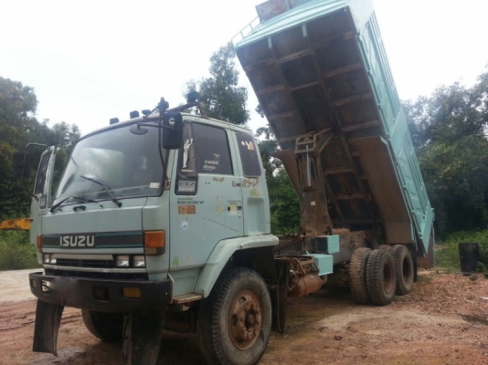 รถอีซูซุ  10  ล้อดั้ม FXZ  240  แรงม้า. ปี 39  ( นางฟ้าแท้. )  สนใจติดต่อ 081 - 6079515