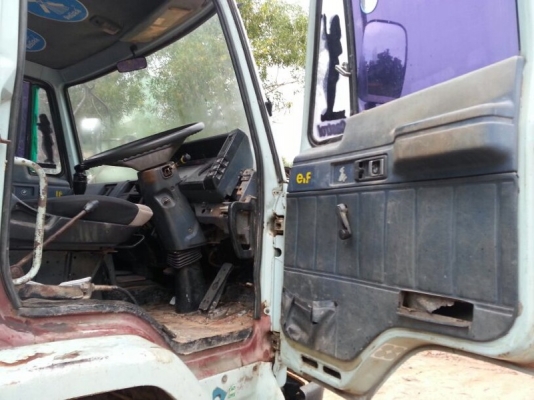 รถอีซูซุ 10 ล้อดั้ม FXZ 240 แรงม้า. ปี 39 ( นางฟ้าแท้. ) สนใจติดต่อ 081 - 6079515 รถอีซูซุ 10 ล้อดั้ม FXZ 240 แรงม้า. ปี 39 ( นางฟ้าแท้. ) สนใจติดต่อ 081 - 6079515