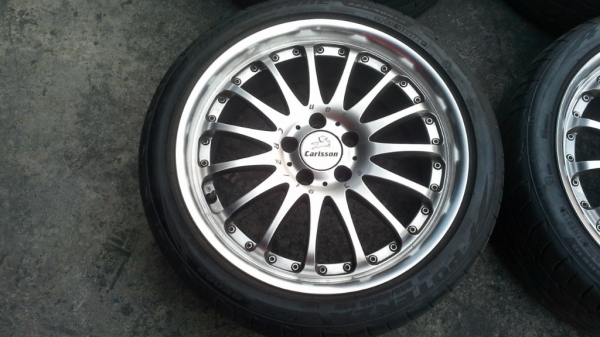 ล้อแม็กซ์พร้อมยาง Carlsson 5H112 ขอบ 18 นิ้ว สำหรับ Benz สวยๆ มือสองยุ่น ล้อแม็กซ์พร้อมยาง Carlsson 5H112 ขอบ 18 นิ้ว สำหรับ Benz สวยๆ มือสองยุ่น